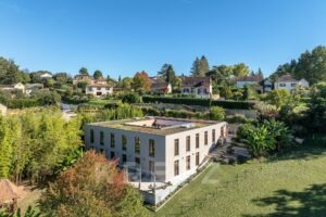Photographe immobilier Périgueux, Dordogne et Nouvelle-Aquitaine 11 Maison d'architecte sur Sarlat photographiée par Jean-Luc Renouil, photographe immobilier et pilote de drone en Dordogne.