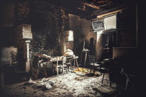 Maison en ruine dans le hameau des Andrivaux