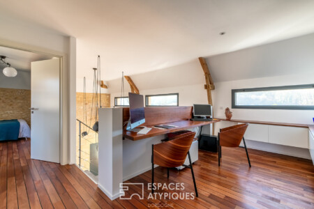 Bureau en mezzanine