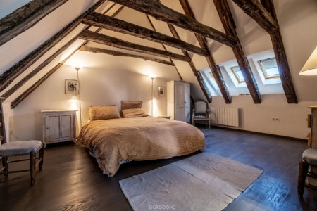 AUBAREIL - CHAMBRE ETAGE