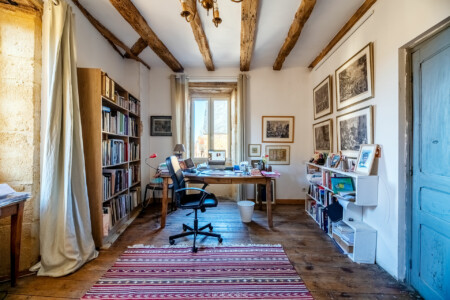 AUBAREIL - BUREAU ETAGE