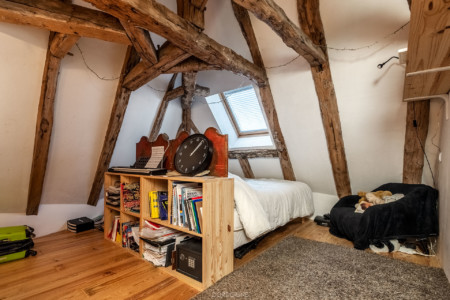 AUBAREIL - CHAMBRE ETAGE