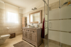 immobilier campagne - Chambre parentale Salle d'eau