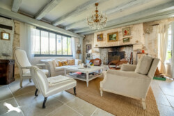 Immobilier Grand Brassac- Salon