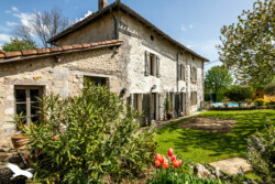 Immobilier Grand Brassac -Façade