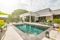 Immobilier Saint Nexans - Piscine