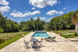 Immobilier Montazeau - piscine