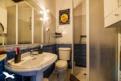 Immobilier Eyliac - salle d'eau