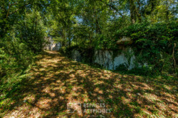 Immobilier Chapelle-Faucher 26 Immobilier Chapelle-Faucher - maison forte