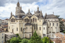 Vue sur la cathédrale Saint Front - Périgueux photographe pilote de drone