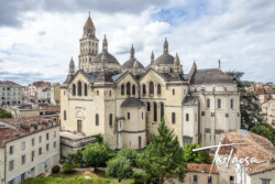Vue sur la cathédrale Saint Front - Périgueux photographe pilote de drone