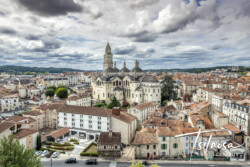 Vue sur la cathédrale Saint Front - Périgueux photographe pilote de drone