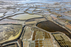 Survol des marais salants de Guérande