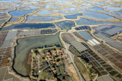 Survol des marais salants de Guérande