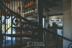 Immobilier Saint Nexans - escalier