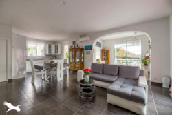 Immobilier Sanilhac - séjour