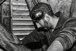REPORTAGE EN ENTREPRISE - ATELIER BOIS