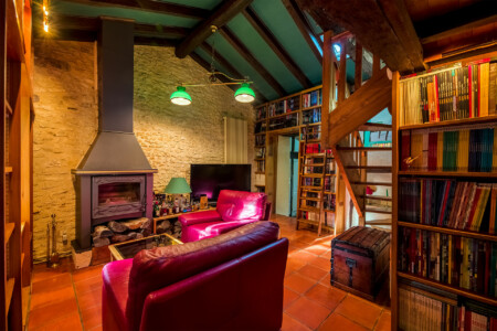 Immobilier Gaugeac - Bibliothèque