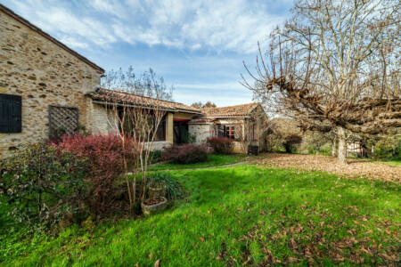 Immobilier Gaugeac - jardin