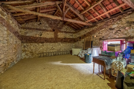 Immobilier Saint-PomPont - grange du séchoir