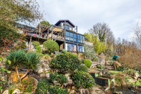 Immobilier Rouffignac - Façade et jardin