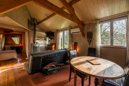 Immobilier Rouffignac - Intérieur du gite "L'ermitage"