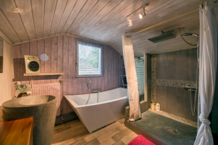 Immobilier Rouffignac - salle de bain