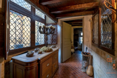 Immobilier Sarlat - Entrée appartement principal