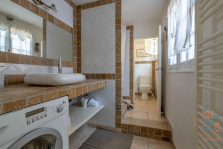 Immobilier Sarlat - Salle d'eau appartement principal