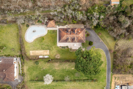 Immobilier Le Bugue - vue aérienne drone