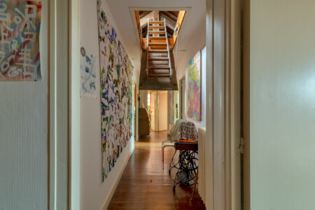 Immobilier Thiviers - couloir et accès aux combles