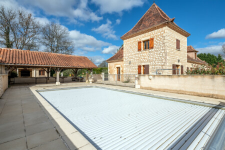 Immobilier Liorac - La piscine