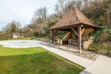 Immobilier Le Bugue - Cuisine d'été