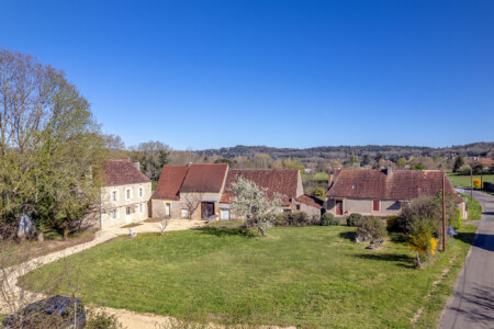 Immobilier Trémolat - vue aérienne par drone