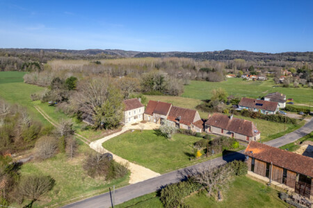Immobilier Trémolat - vue aérienne par drone