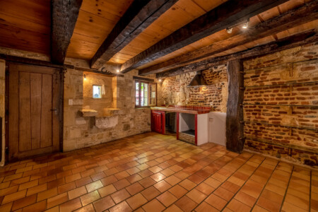 immobilier Bergerac - cuisine ouverte sur le séjour