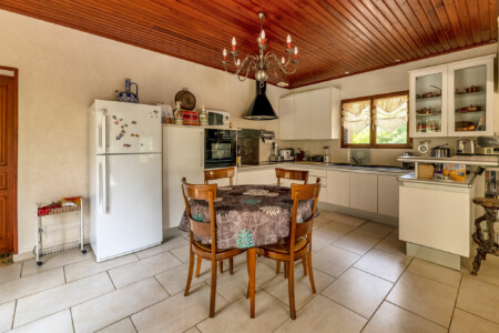 Immobilier Lalinde - La cuisine