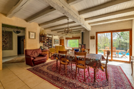 Immobilier Lalinde - Le séjour
