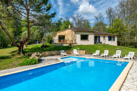 Immobilier Lalinde - La piscine