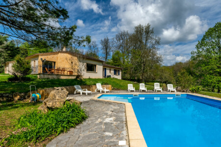Immobilier Lalinde - La piscine