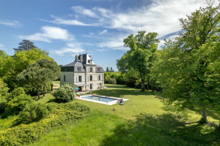 Immobilier Bergerac - Vue aérienne drone de la façade