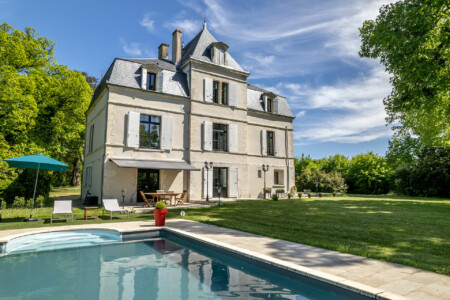 Immobilier Bergerac - Vue aérienne drone de la façade