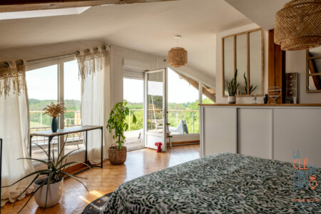 Immobilier Bassillac - Accès à la terrasse depuis la chambre