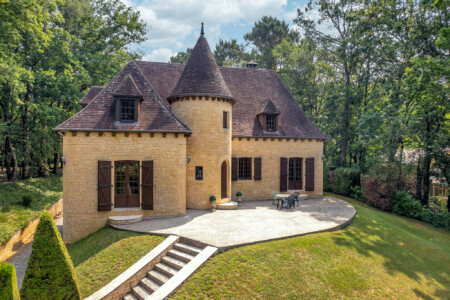 Immobilier Dordogne - Photographe immobilier et télépilote de drone