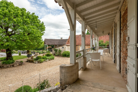 Immobilier Brouchaud - La terrasse couverte