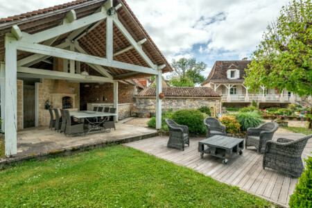 Immobilier Brouchaud - Le salon de jardin