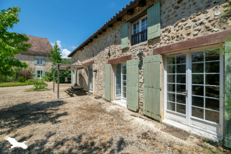 Immobilier Dordogne - Photographe immobilier et télépilote de drone