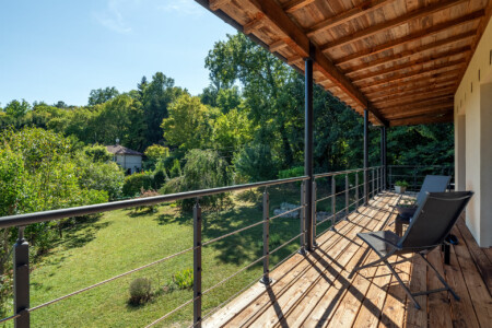 immobilier Champcevinel - Vue sur le jardin depuis la terrasse de l'étage