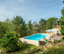 Pilote de drone immobilier en Nouvelle-Aquitaine – Photos & vidéos aériennes professionnelles 26 immobilier Boulazac - la piscine