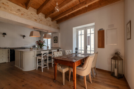 Immobilier NEUVIC - Séjour & cuisine